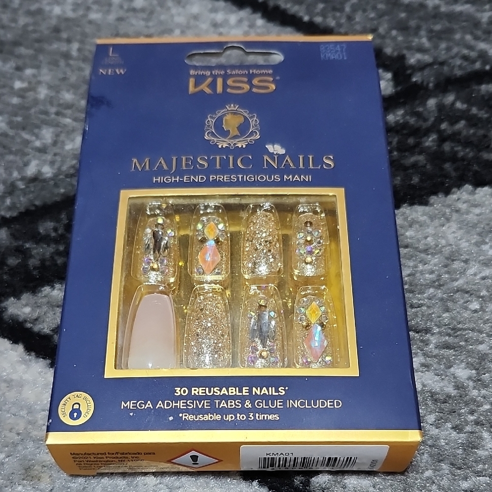 KISS MAJESTIC GOLD GLITTER JEWEL ACCENTS COFFIN SHAPE LONG HIGH-END NAILS